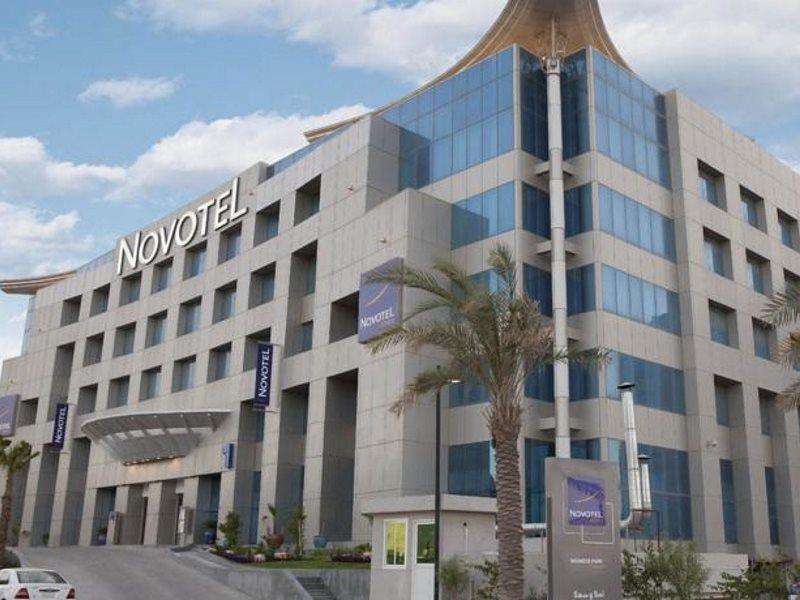 Novotel Dammam Business Park Extérieur photo